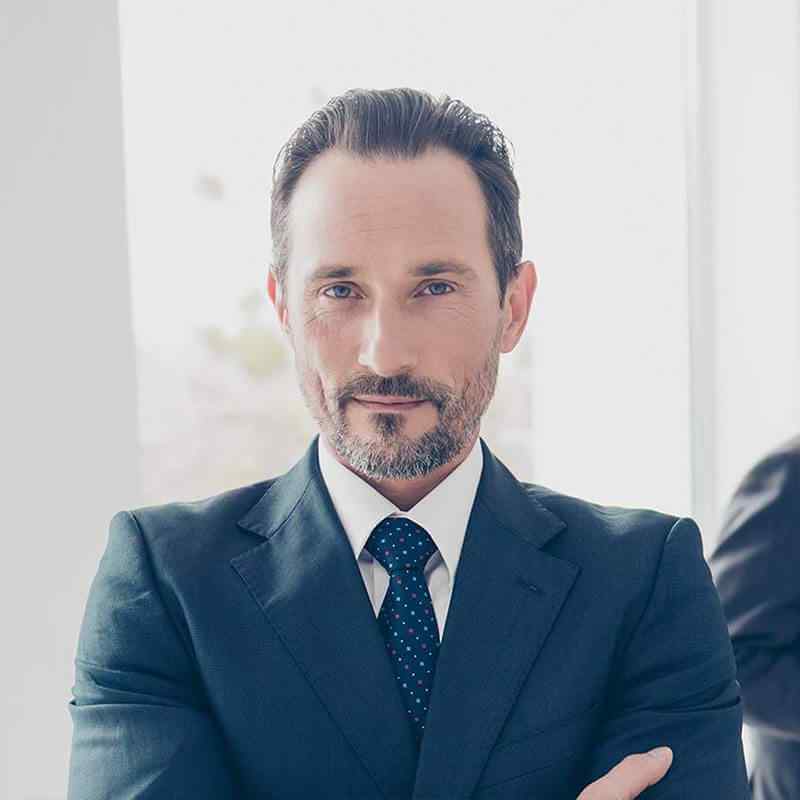 https://nobleassetinvestments.com/wp-content/uploads/2019/04/img-people-06.jpg